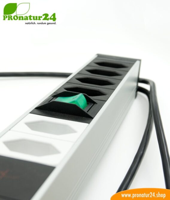 Geschirmte PC Steckdosenleiste SCHWEIZ mit Vollschutz-Filtersystem, 6-fach (4+2) - filtert auch HF bis 80 MHz (PLC Powerline)