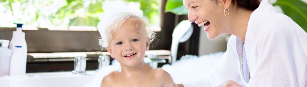 Unser hochwertiges Shampoo ist purer Luxus für den ganzen Körper und auch ideal geeignet für die Haut von Babys und Kindern.