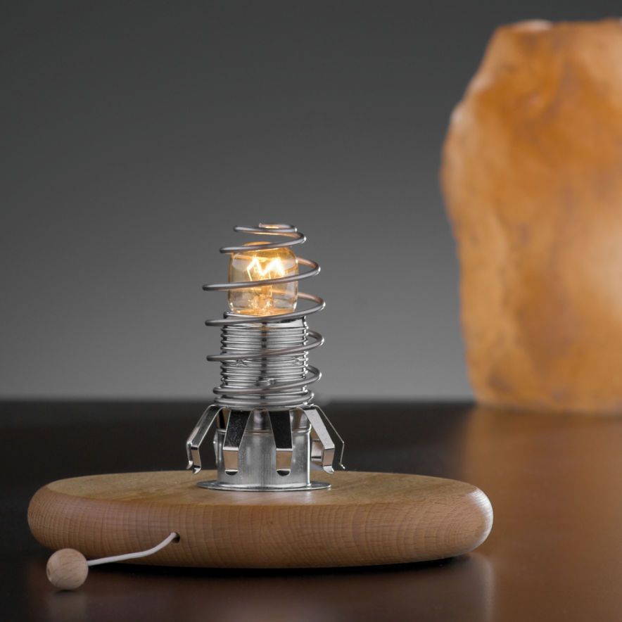Geschirmter Lampensockel zum Nachrüsten von zB. Salzkristall-Leuchten oder selbst designte Lampenschirme.