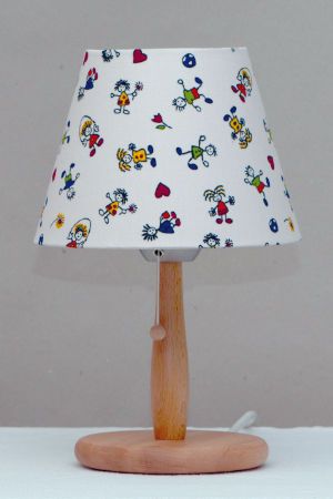 Geschirmte Tischleuchte für Kinder aus Buchenholz mit Lampenschirm aus Baumwolle. 31 cm Höhe, E27 Fassung, 40 Watt.