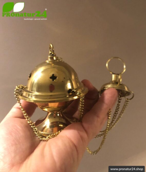 Weihrauchfass aus poliertem Messing. Einfach genial + ideal für die Rauhnächte!
