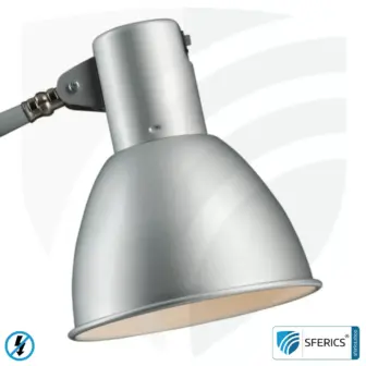 Geschirmte Lampe LONDON im Design SILBER | Schreibtischlampe für den hellen Arbeitplatz oder als geniale Werklampe | E27 Fassung